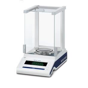Cân phân tích 4 số lẻ MS204S/01